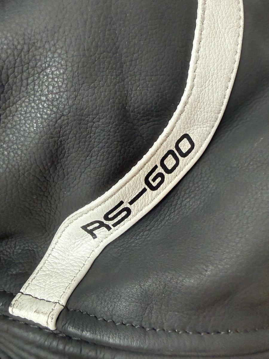 IXS Pantaloni: IXS Motorradhose Leder Grösse 52 – Usato da Cham venduto da Chomeri 3
