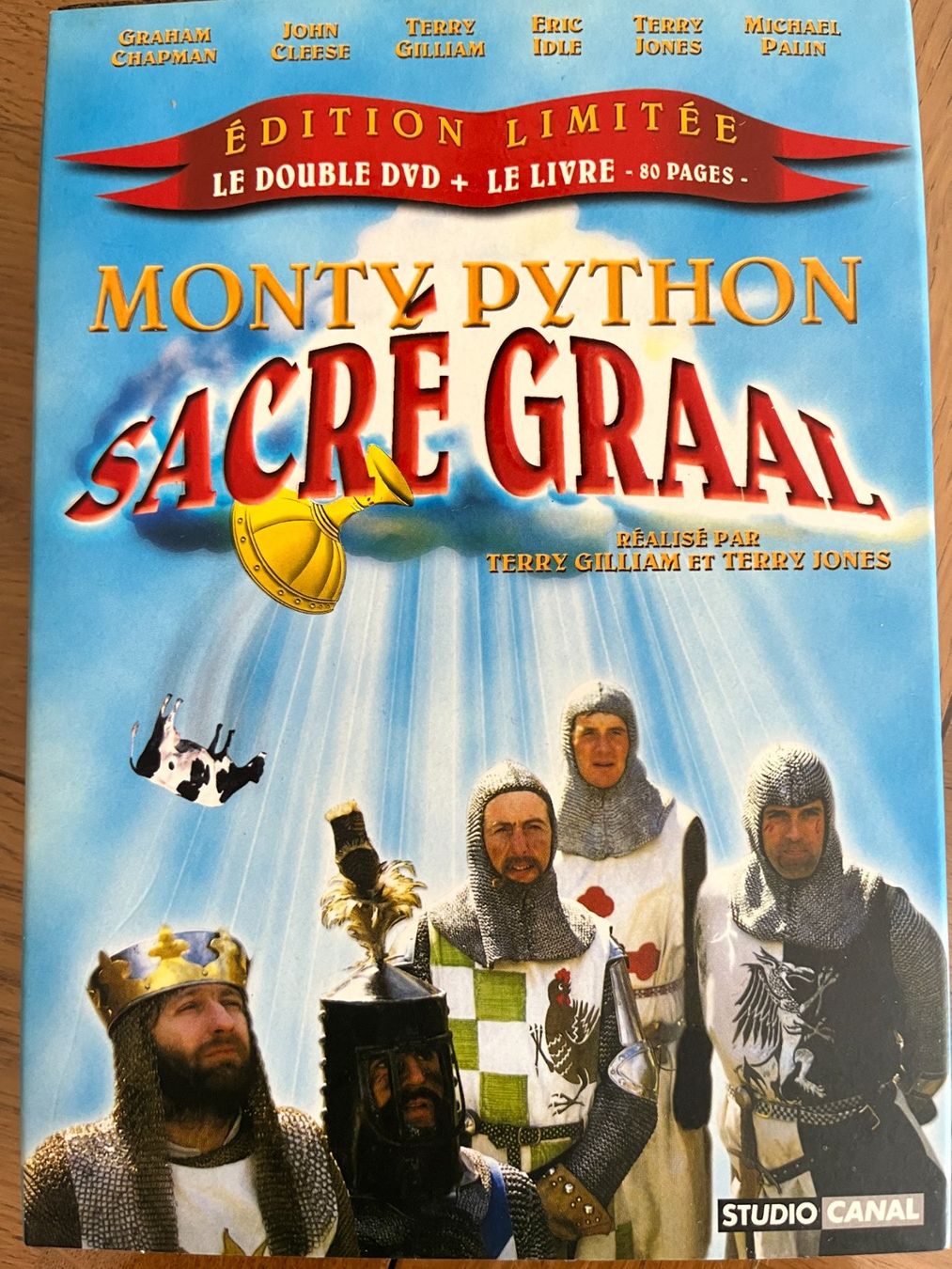 Alle DVDs: Monty Python Sacré Graal  (1975, DVD + Livre 80 pages) – Gebraucht aus Vevey von