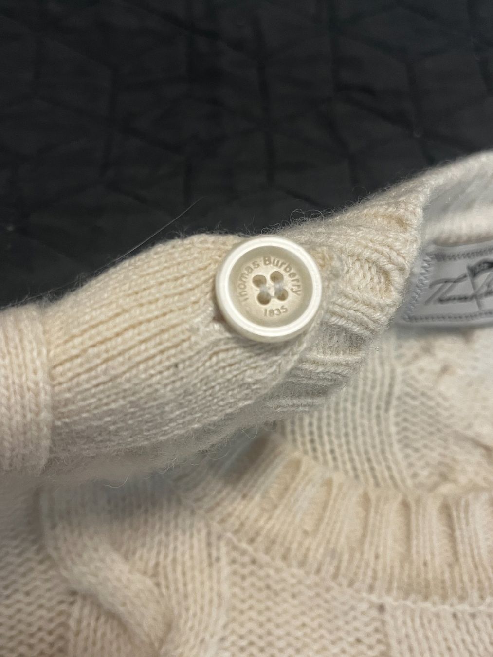 Burberry Maglioni & Felpe: Thomas Burberry Strickpullover cremefarben XS Zopfm – Usato da Zürich venduto da Firstprincess 2