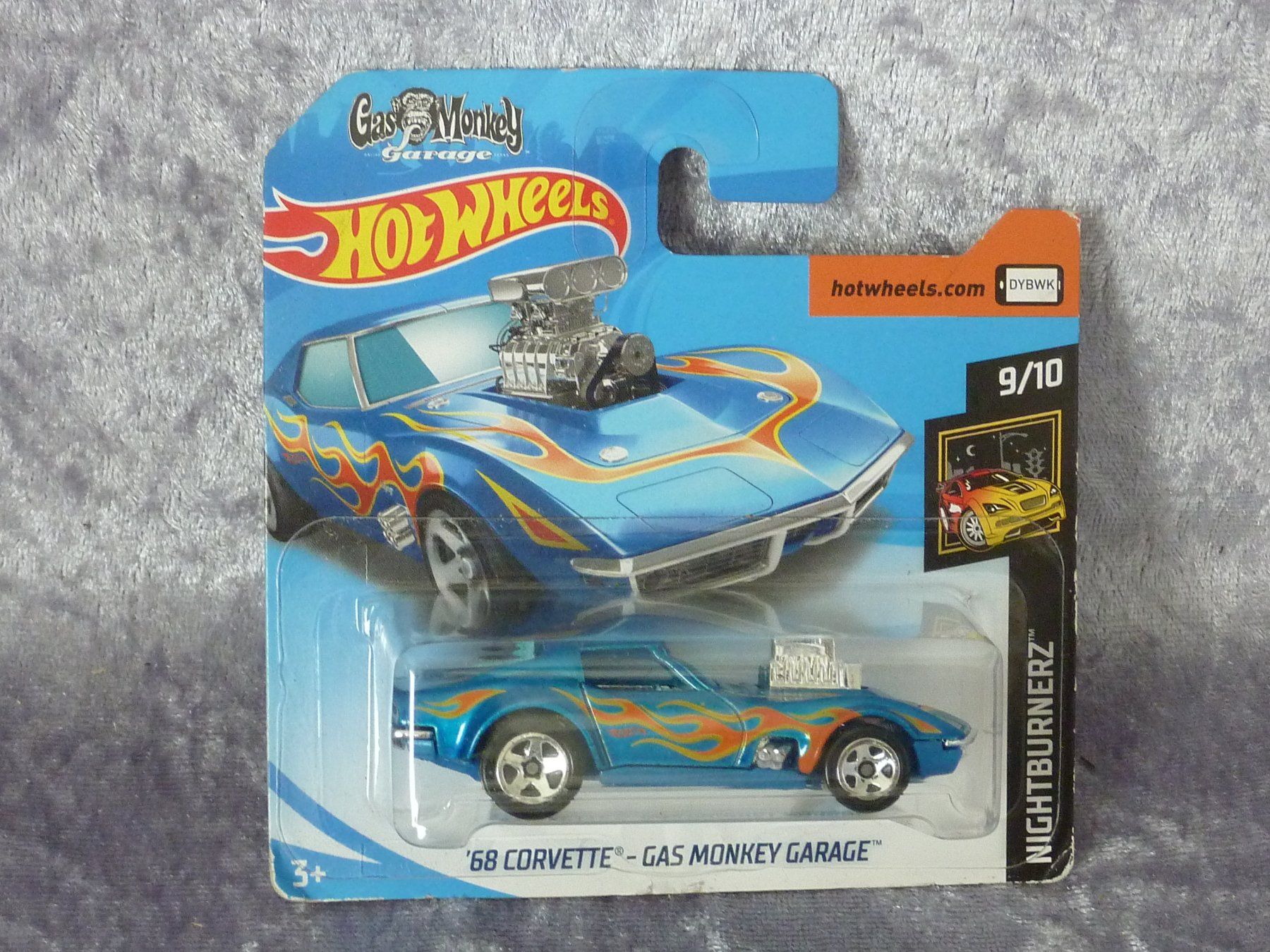 Hot Wheels Modellautos: Chevrolet Corvette 68 Gas Monkey Garage 1:64 – Neu und originalverpackt aus Dürrenäsch von Cobra1ch