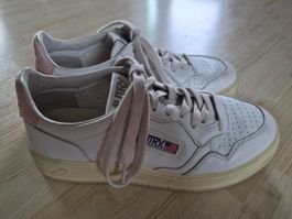 Baskets Autry blanches taille 38 bon état
