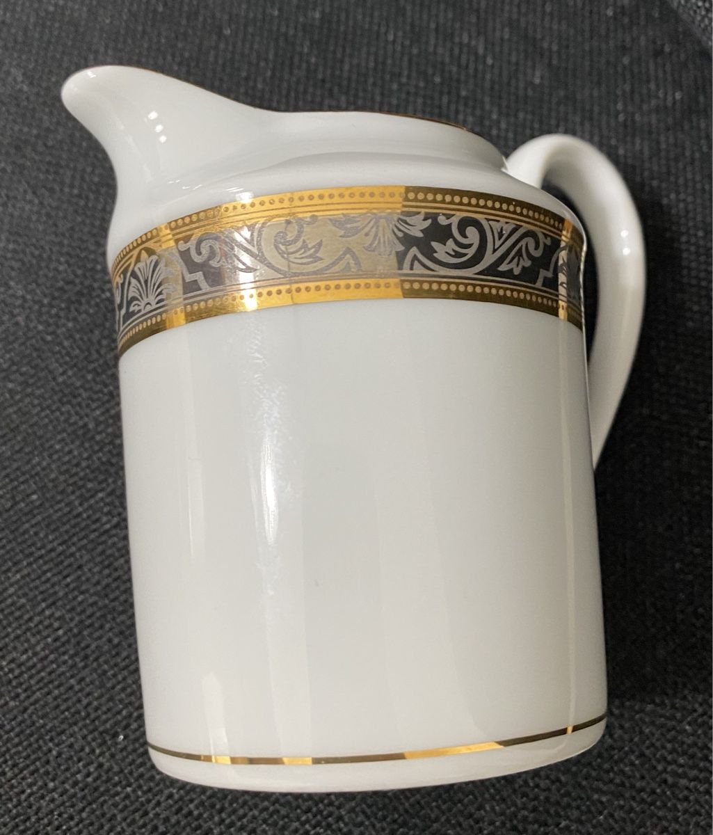 Caraffe: Limoges Rahmkrug  🌸 – Usato da Opfikon venduto da Luis144 4