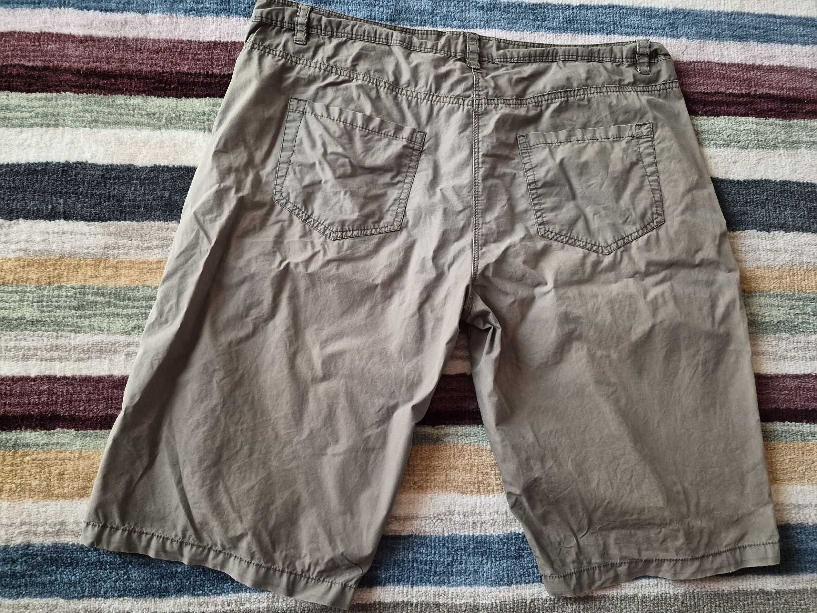 Pantalons: Shorts Gr L – D'occasion à Vordemwald par Esel04 1
