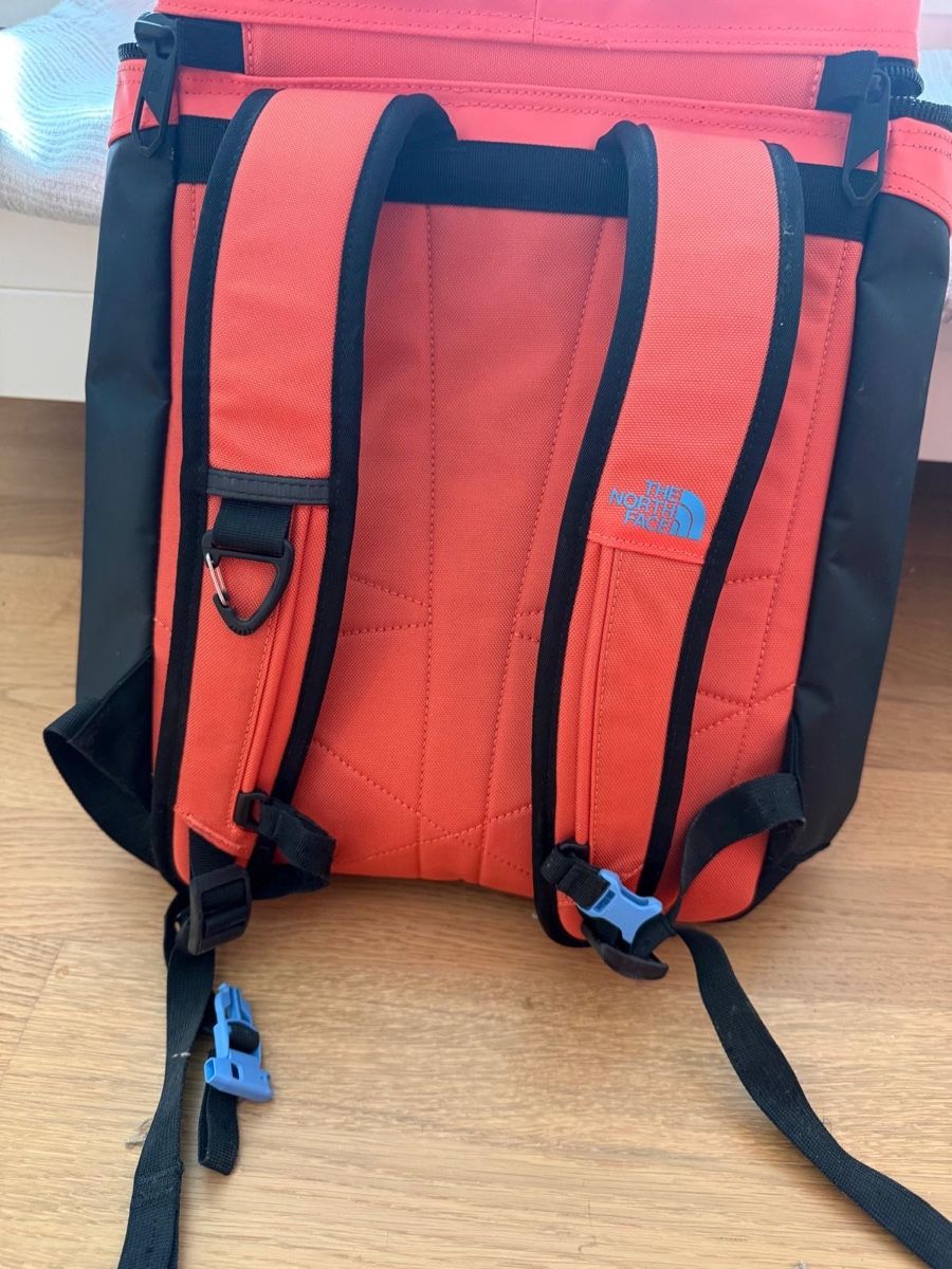 North Face Zaini: The north face Rucksack – Usato da Uetikon am See venduto da Wigglo 3