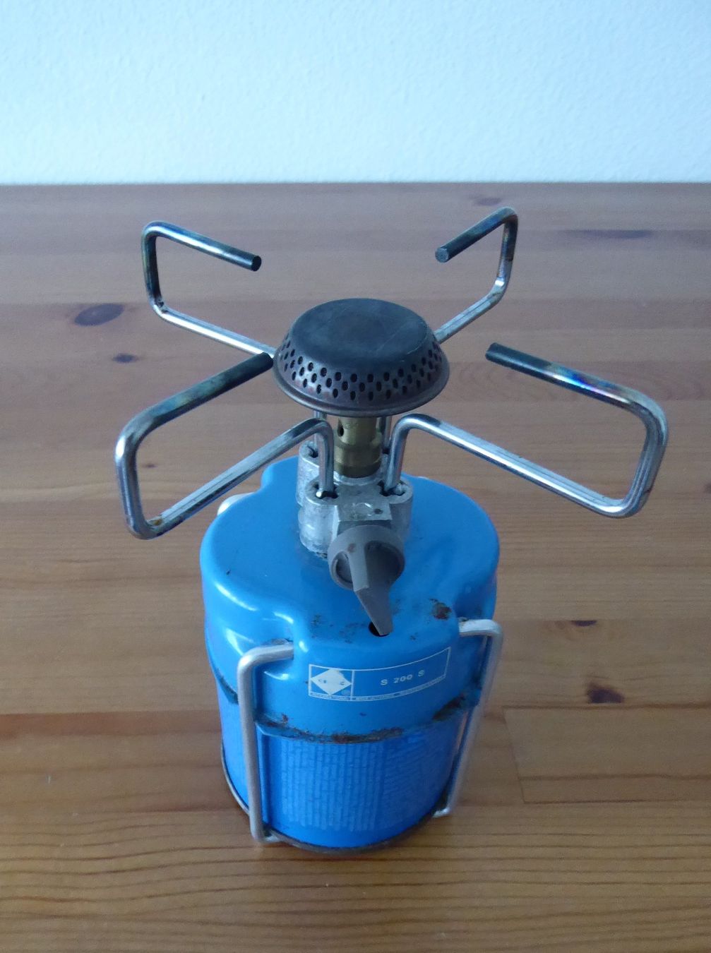 Cucine complete: Gaskocher mit 1 Kartusche (gebraucht) – Usato da Adliswil venduto da HeinzundDoris 4