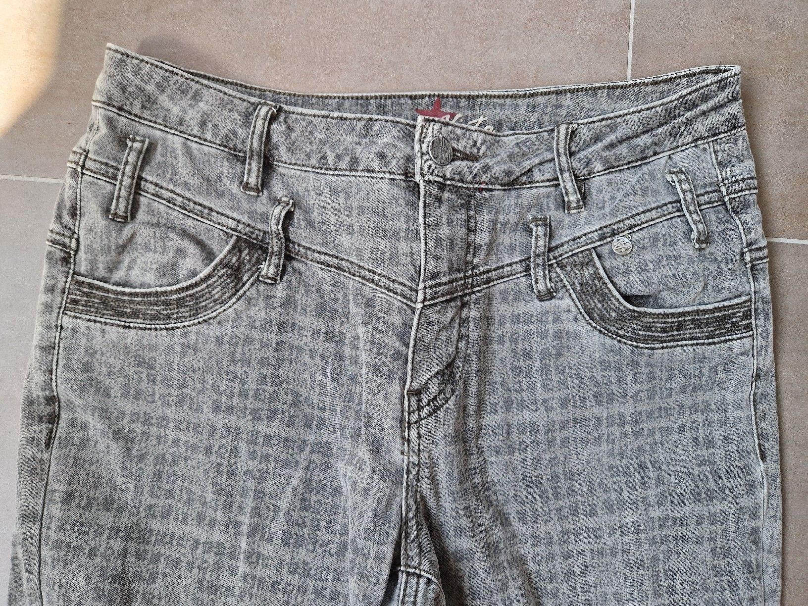 Buena Vista Jeans: Buena Vista Jeans L – D'occasion à Lichtensteig par Cocabana_16 1