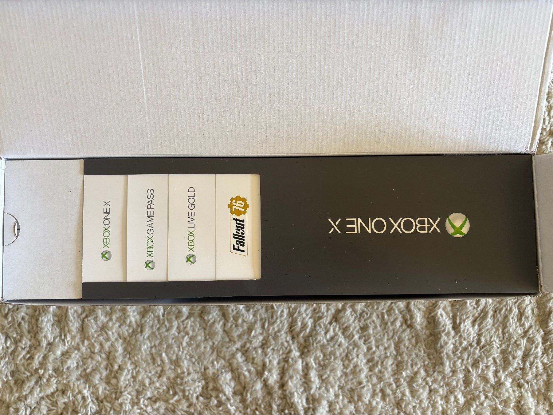 Microsoft Console: Xbox One X Edition Robot White / TOP / RARITAT – Usato da Petit-lancy venduto da Jototti 2