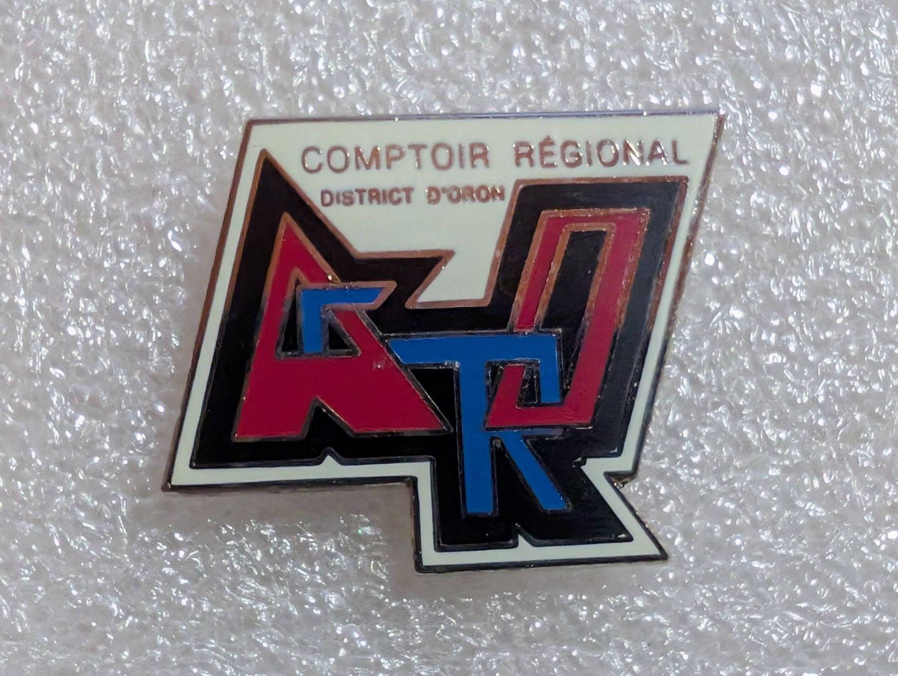 Plaquettes & Badges: Ansteckpin 198: Comptoir Regional – D'occasion à Oppligen par Pin-Fall-Shop