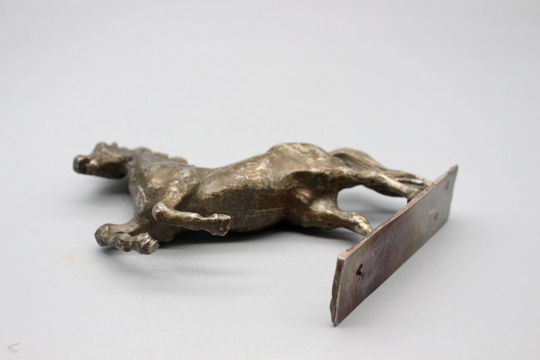 Sculture & Statue: Alte Pferdeskulptur Steigender Hengst – Usato da Bruettisellen venduto da Collector_Store 6