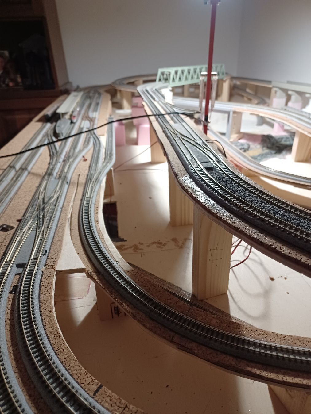 Giocattoli: Plastico ferroviario scala N 2,40mx1,20m – Nuovo (secondo la descrizione) da Magadino venduto da tei_7wpk 1