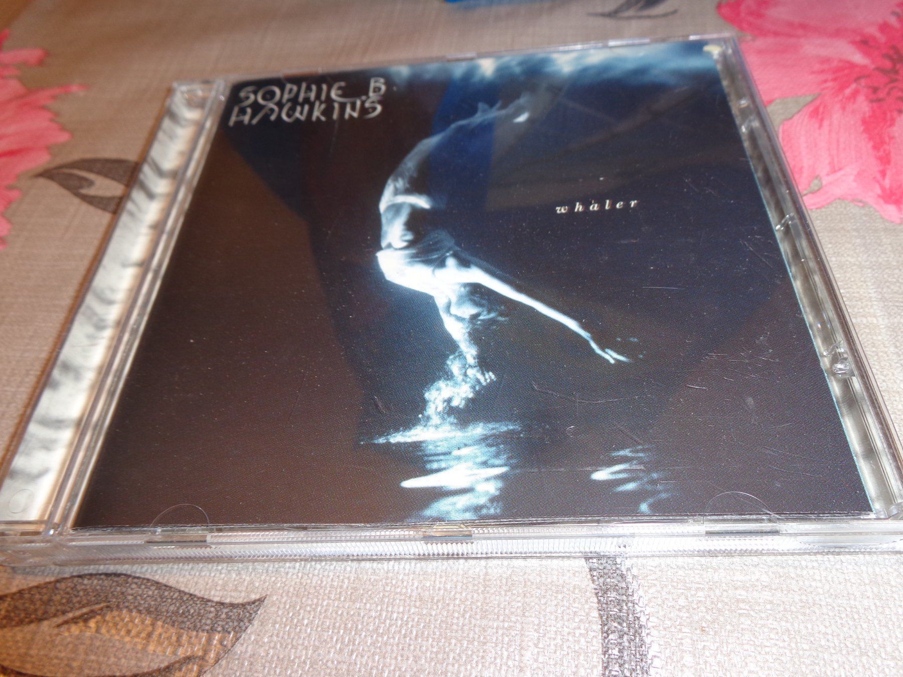 CDs: Sophie B. Hawkins - Whaler CD – Gebraucht aus Olten von Disc-Ausverkauf