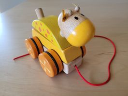 Nachziehtier Kuh aus Holz ist gleichzeitig ein Steckpuzzle