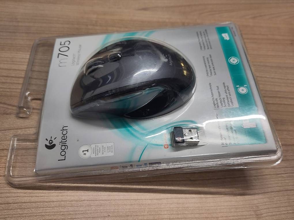 Logitech Mouse: neue Logitech Maus m705 kabellos – Nuovo e nell'imballaggio originale da Zürich venduto da Roessler0 2