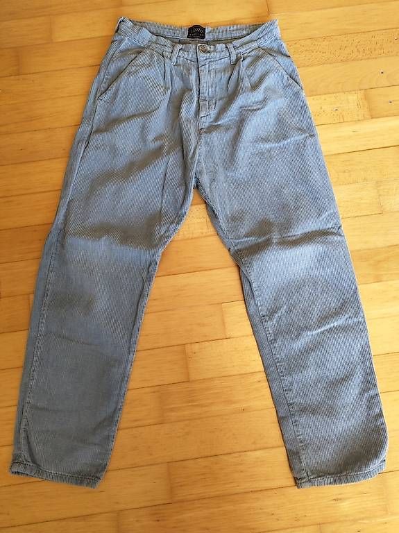 Pantaloni: Kaotiko Manchester Hose hellblau Gr. S – Usato da Einsiedeln venduto da Matteo_123