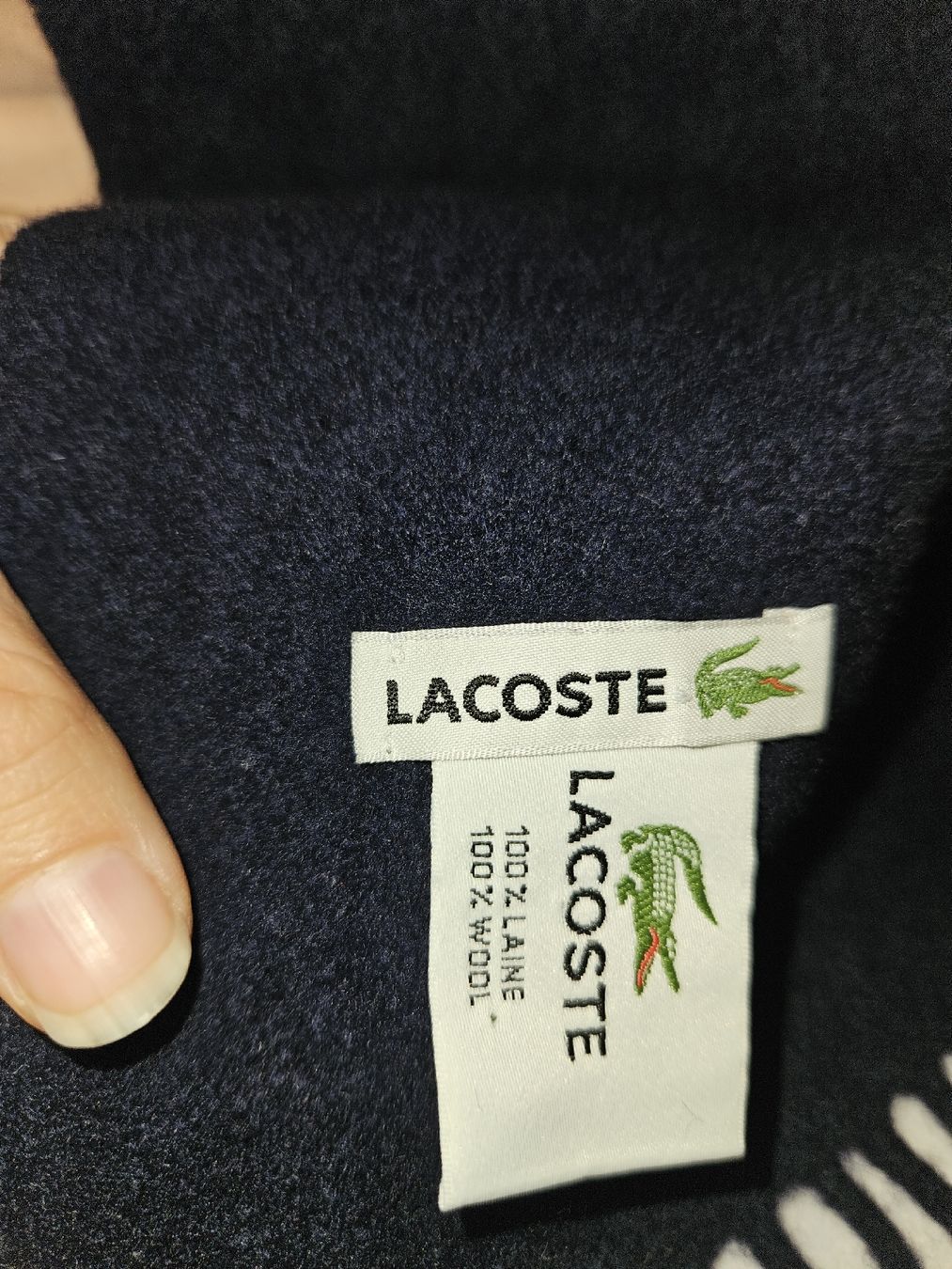 Lacoste Sciarpe: lacoste  100% woll schall – Usato da Basel venduto da fragolina08 2