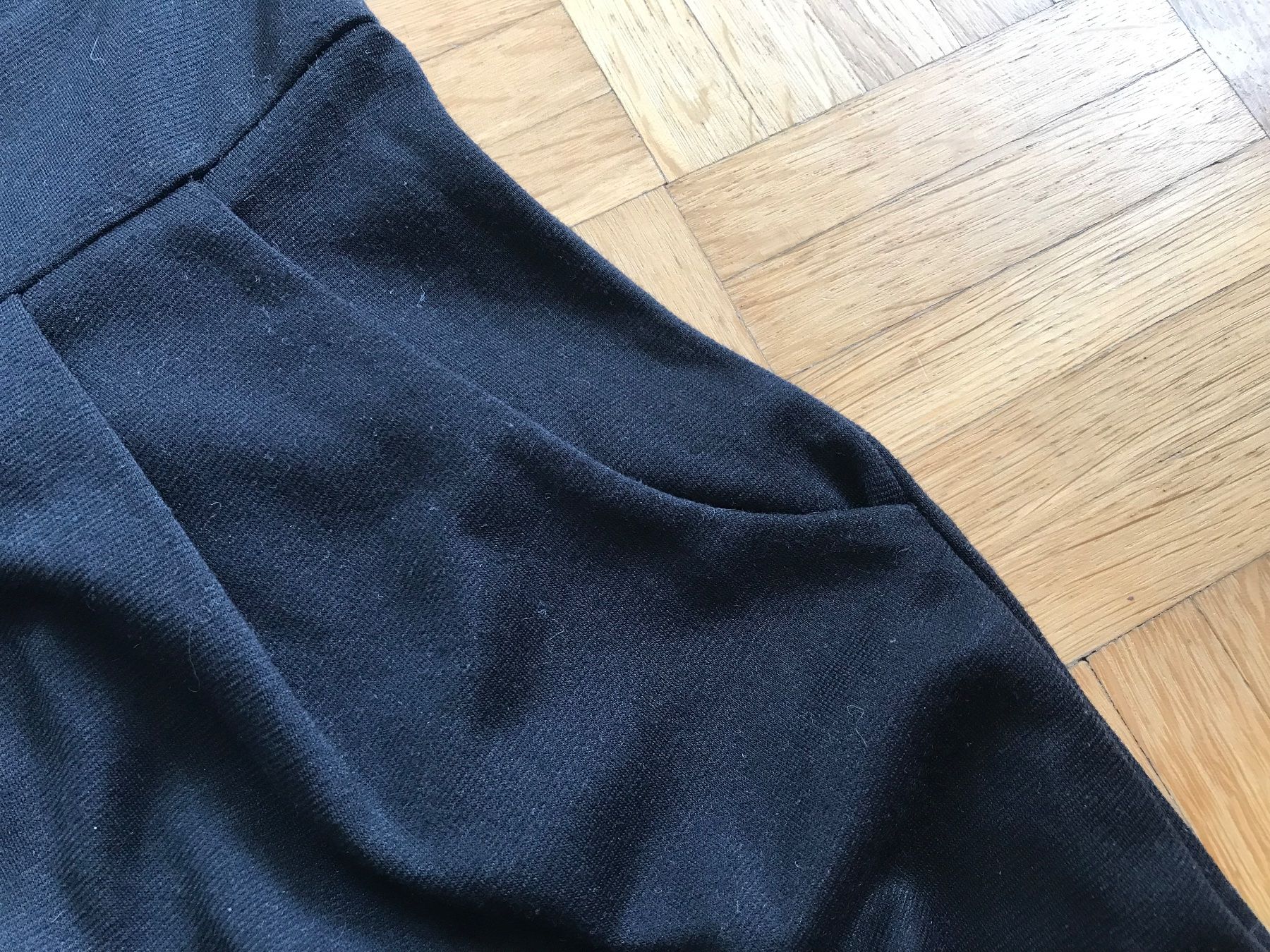 Vestiti: Kleid ca Grösse S schwarz - Porto 3.40 – Usato da Emmenbrücke venduto da Hathor123 8