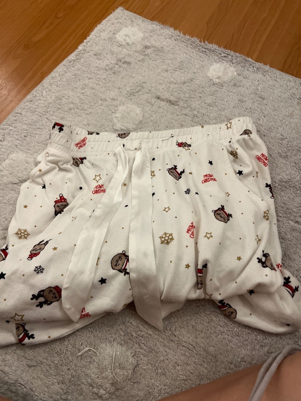 Negligees & Pyjamas: pijama hose – Gebraucht aus Niederglatt ZH von NICELODEON18 1