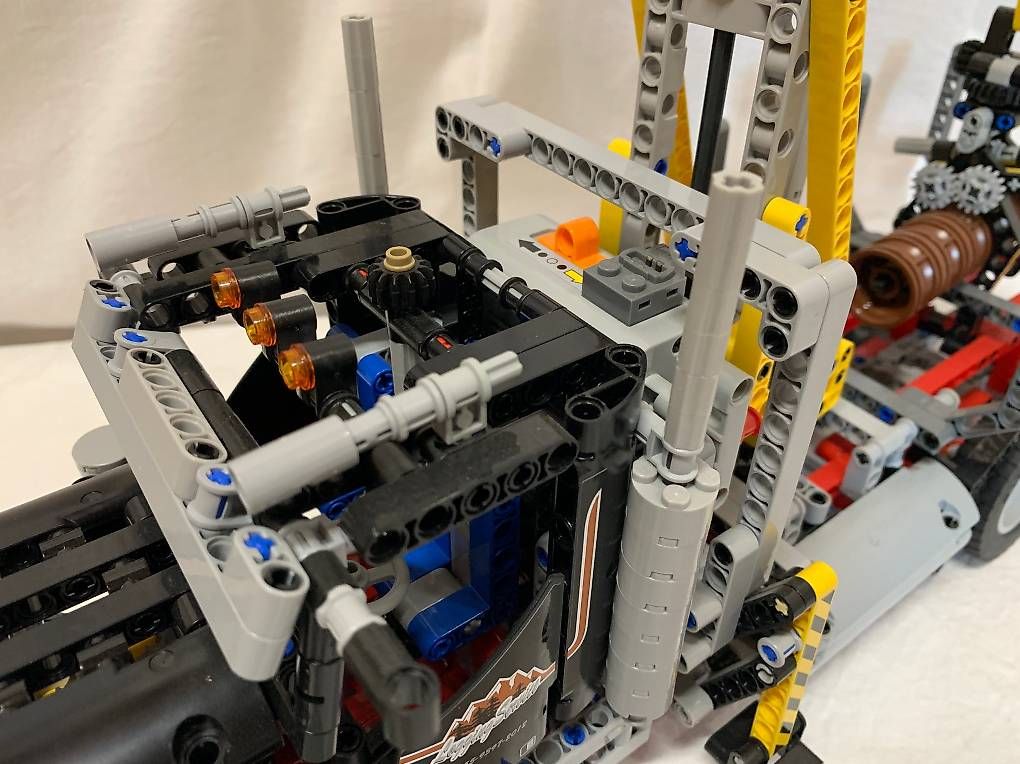 Lego Giocattoli: Lego Technik Holztransporter – Usato da Meikirch venduto da meineangebote 2
