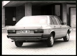 Fotografie Auto Audi 100 L 5S, Limousine