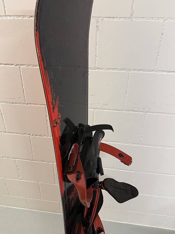Board: Snowboard – Usato da Bern venduto da Kevin11l