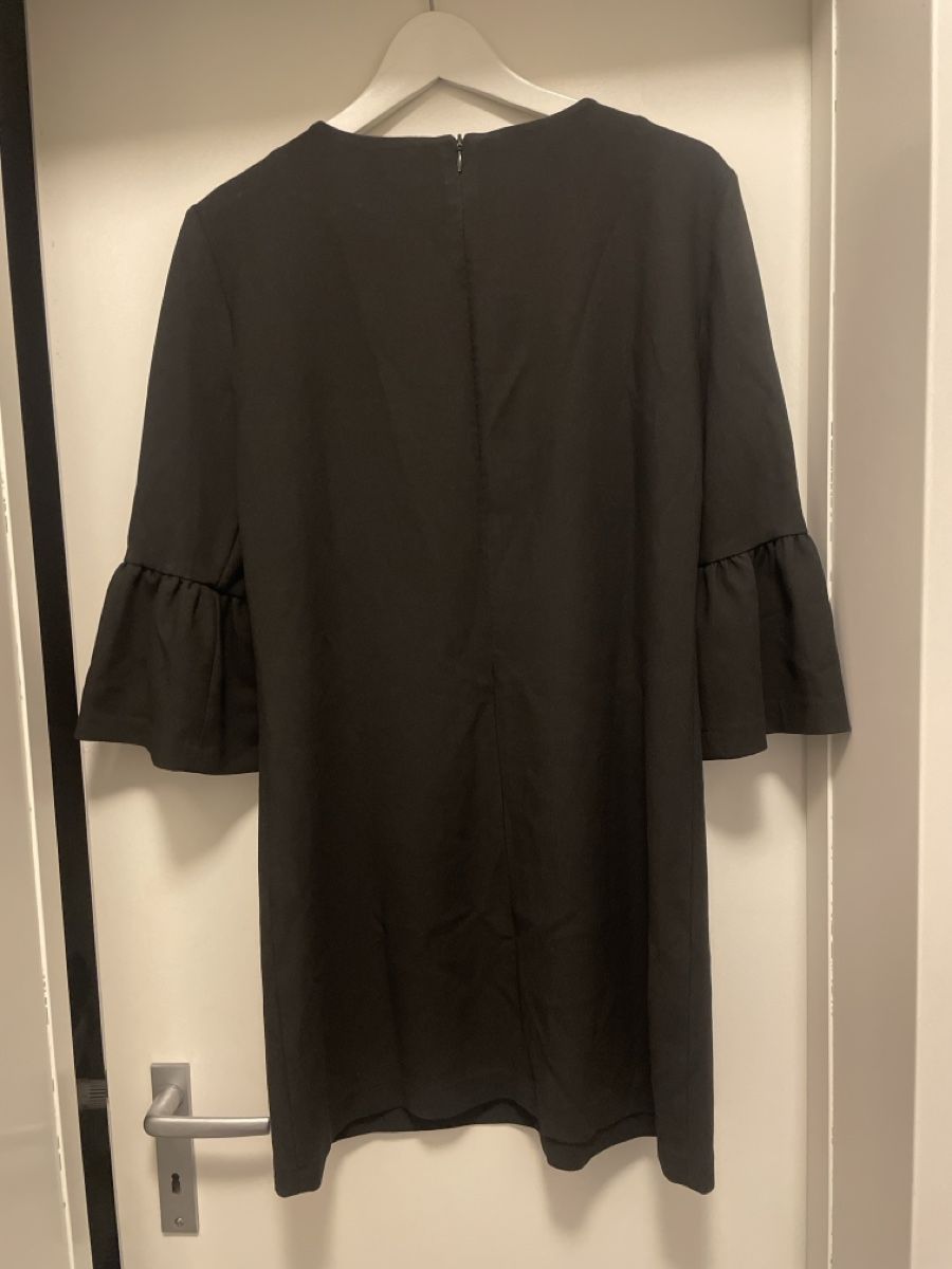 Zara Vestiti: elegantes Kleid – Usato da Zürich venduto da joa_7xds 2