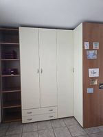 Komplettes Schlafzimmer-Möbelset zu verkaufen