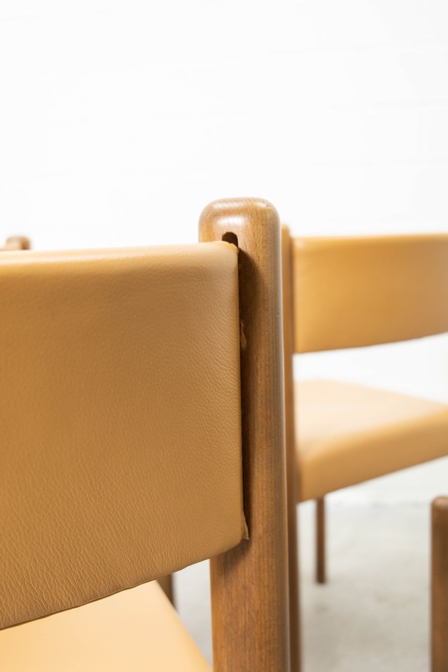 Dietiker Sedie: Mid-Century Stuhl von Dietiker – Usato da Zürich venduto da ZuercherBrockenhaus 7