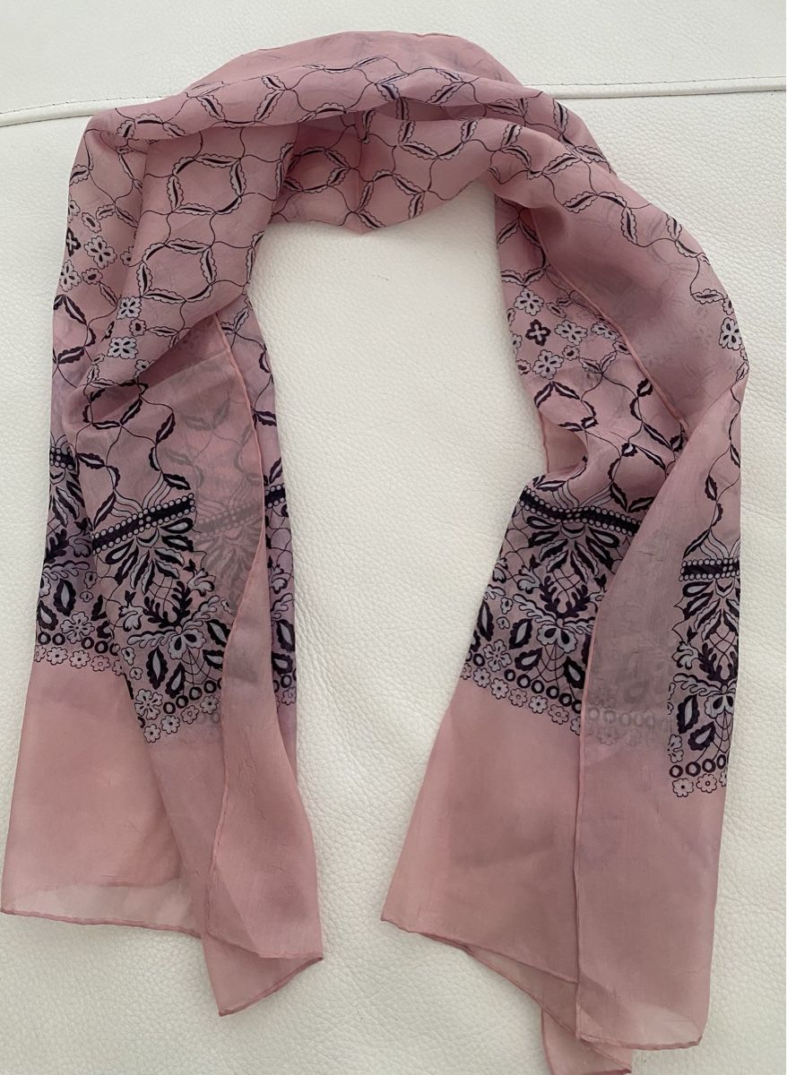 Foulard & Sciarpe: Seiden Schal 🌸 – Usato da Opfikon venduto da Luis144 4
