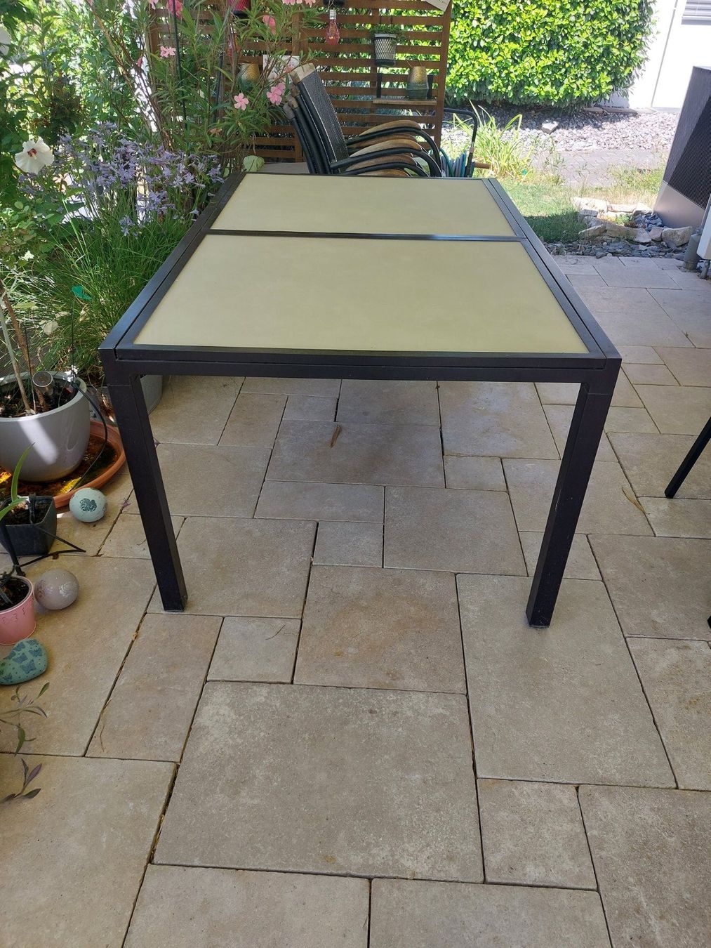 Livique Set de table et chaises: Glasgartentisch auszeihbar mit passenden Stühlen – D'occasion à Derendingen par crissy74
