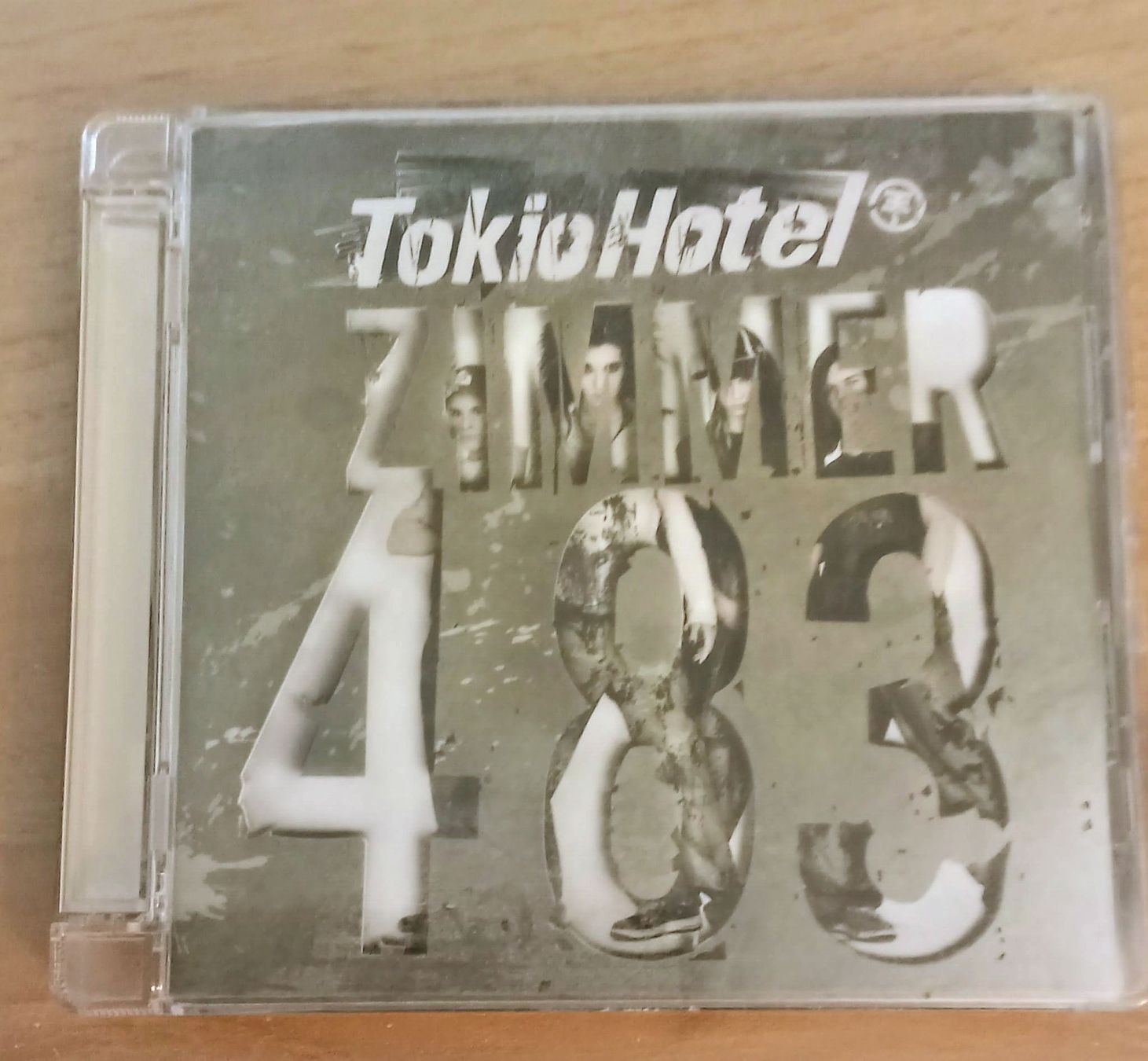 CD: Tokyo Hotel  – Usato da Liebefeld venduto da CD-Urs