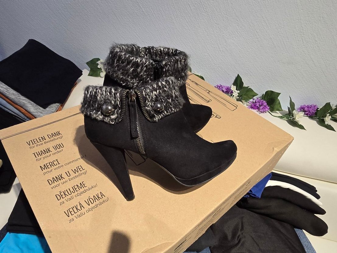 Scarpe da donna: Stiefelette Damen Grösse 39 – Usato da Chur venduto da Mikymiki 2