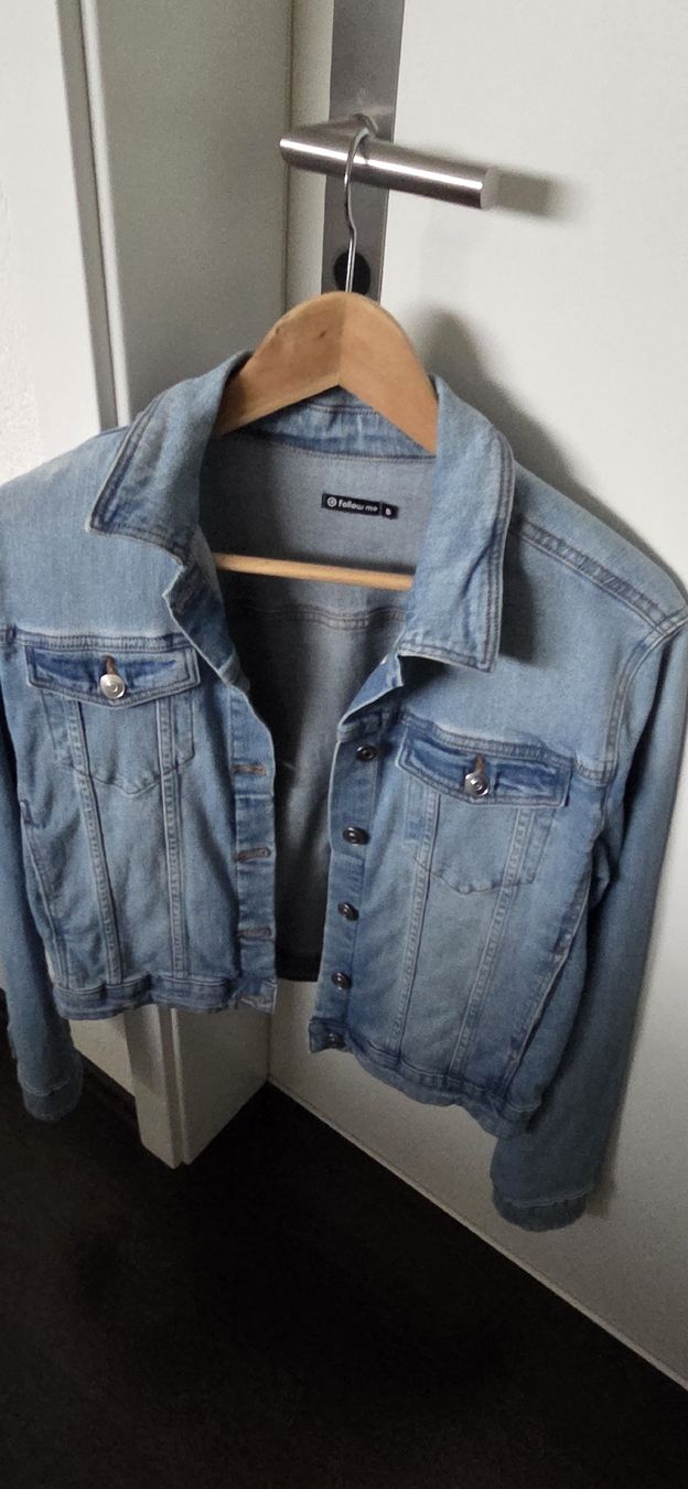 Giacche: Veste on Jeans – Usato da Granges-Paccot venduto da jokko