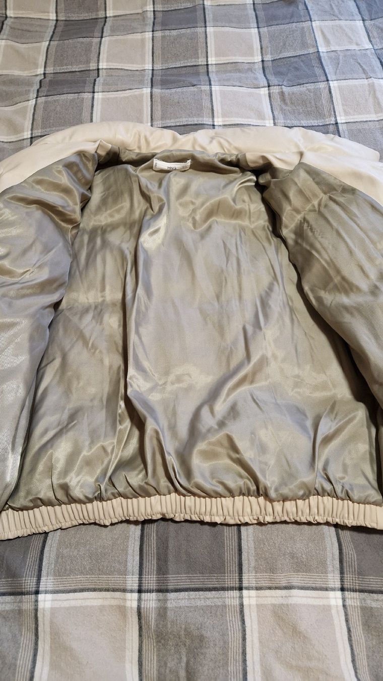 Mango Vestes: Mango Kunstleder Winterjacke Gr. S beige – D'occasion à Biel/Bienne par pat_ylj9 4
