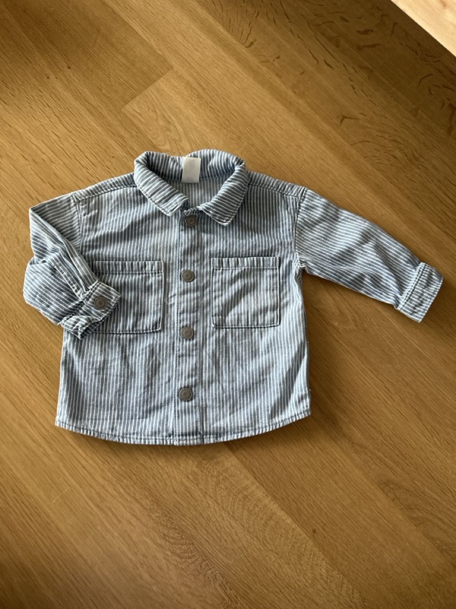H&M Giacche & Cappotti: Jeansjacke H&M grösse 74 – Usato da Bern venduto da Tana31