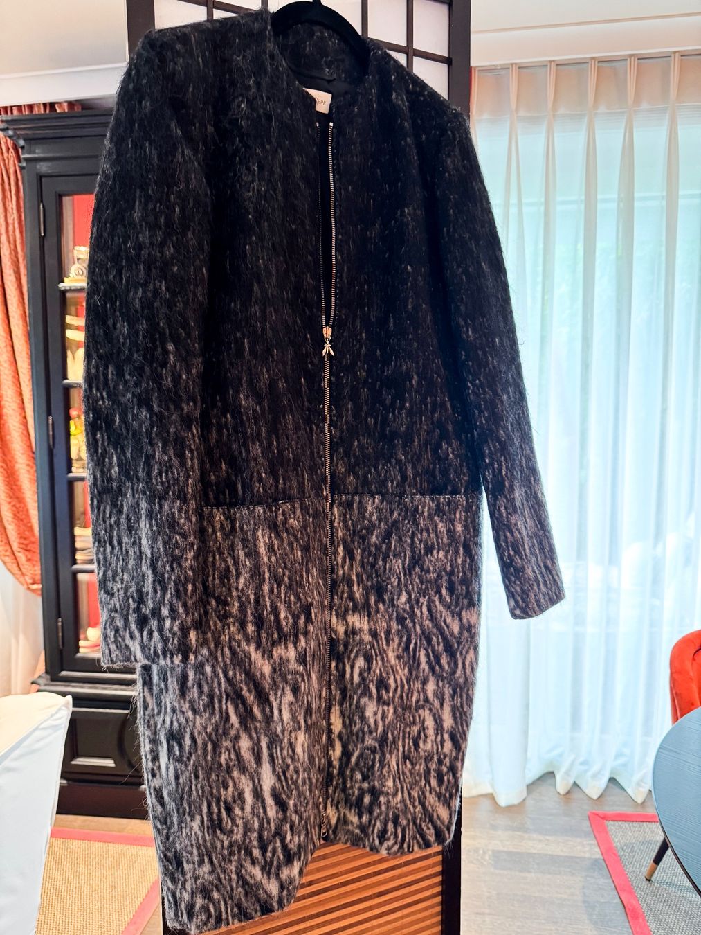 Patrizia Pepe Mäntel: Mantel von Patrizia Pepe – Gebraucht aus Zürich von gregart 2