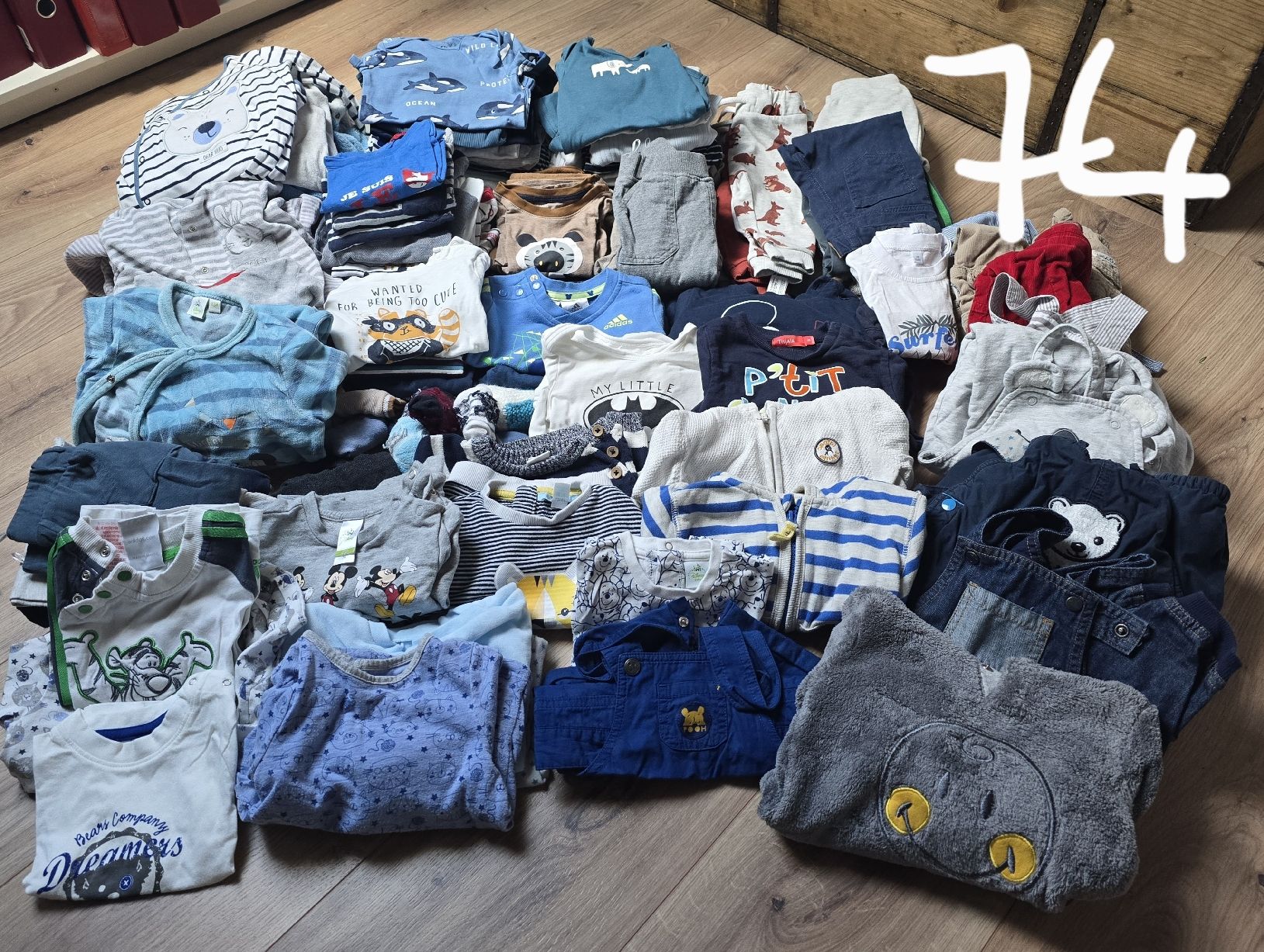 Lotti & Set di vestiti: Lot habits taille 74 – Usato da Courtemaîche venduto da justine21