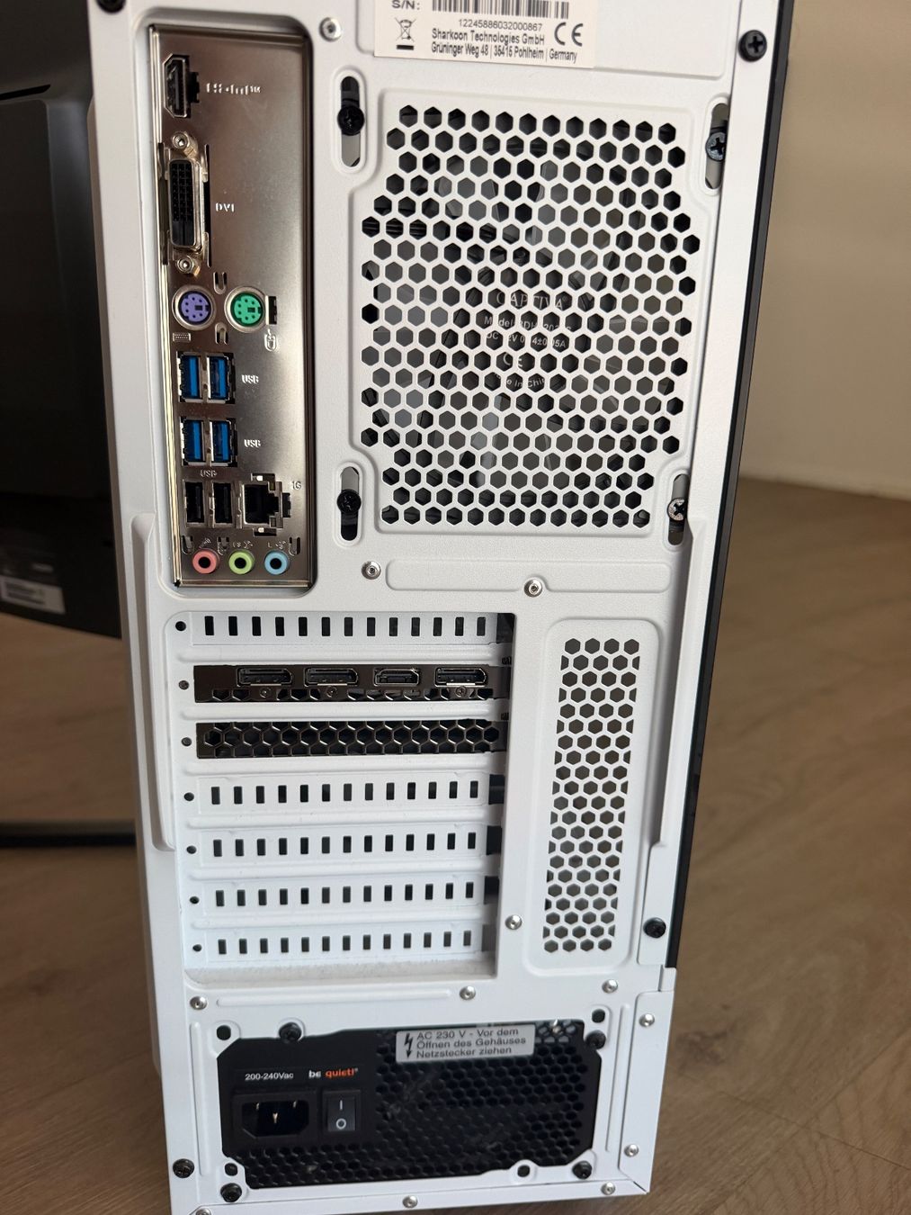 Amd PC: Gaming Pc mit Monitor – Usato da Kölliken venduto da mik_xg7p 4