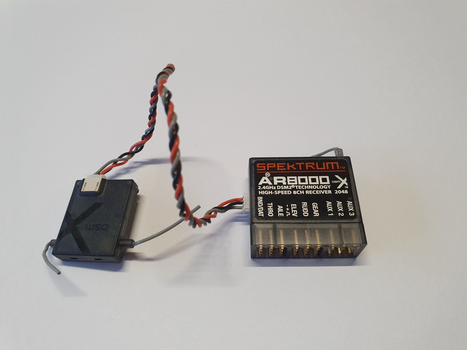 Spektrum Receiver: Original Spektrum Empfänger AR8000 – Gebraucht aus Balsthal von Jetline