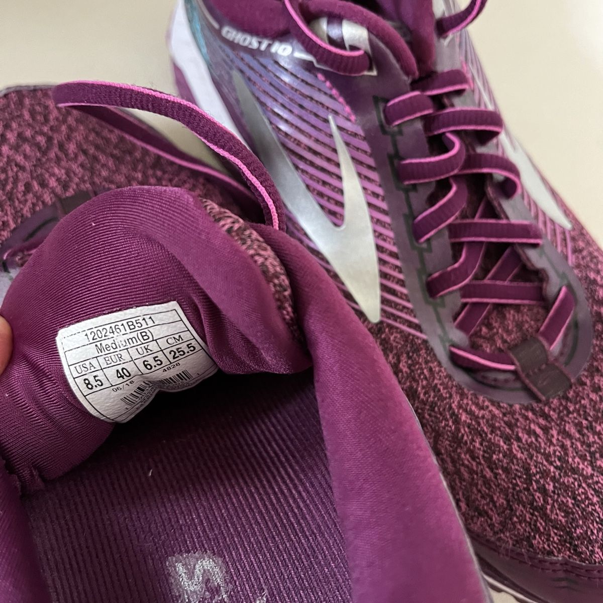 Brooks Scarpe da donna: Brooks Ghost Laufschuh Turnschuh Grösse 40 – Usato da Buochs venduto da charlie18 5