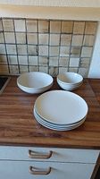 Teller und Schalen set