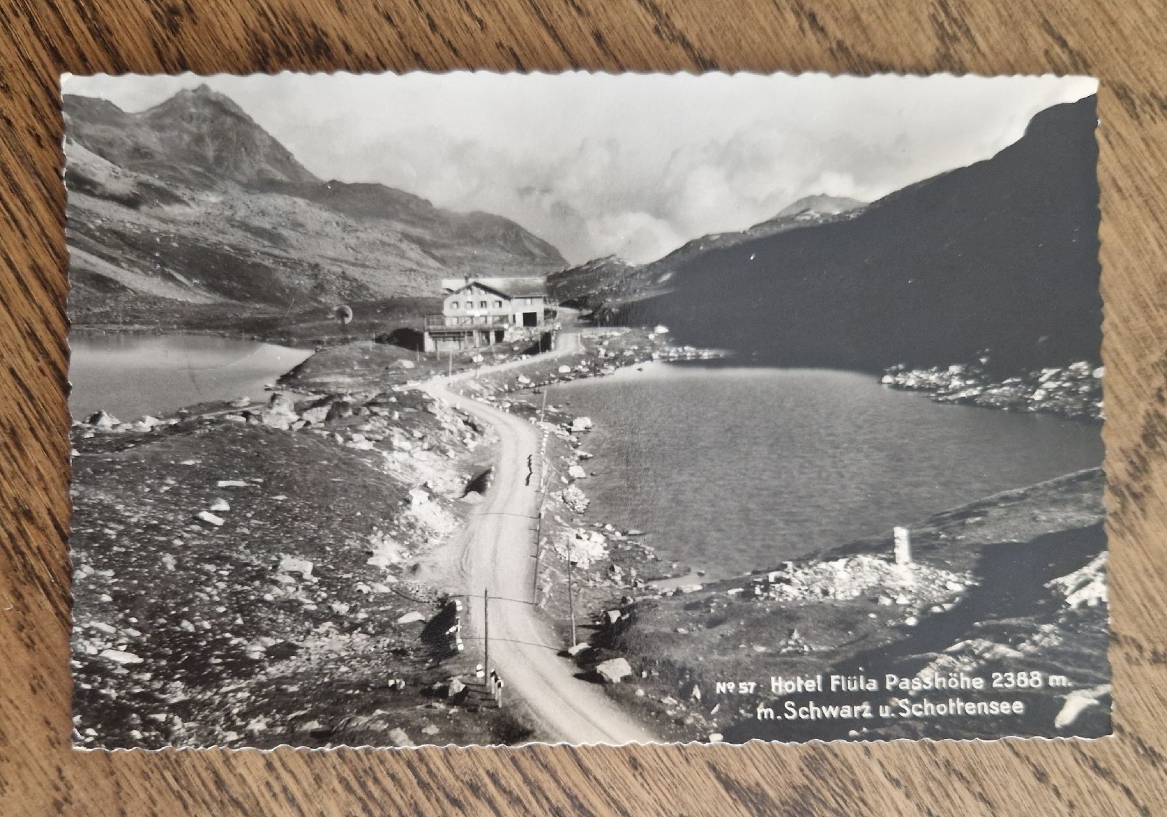Cartoline postali: Hotel Flüela Passhöhe mit Stempel 1948 – Usato da Ebikon venduto da Donar50