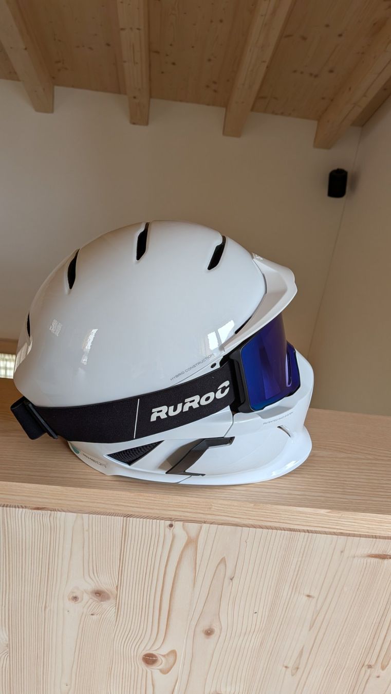 Ruroc Caschi: Ruroc RG2 weiss 2 mal gebraucht – Usato da Sennwald venduto da bedaniel 1