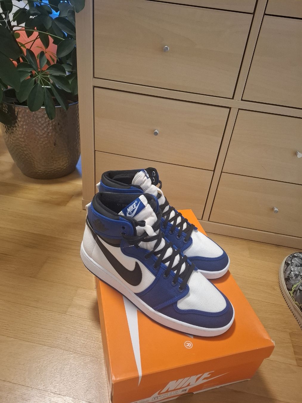 Jordan Scarpe da uomo: Jordan 1 High, Grösse 45, Neu – Nuovo (secondo la descrizione) da Wittenbach venduto da joe_cq7x 1