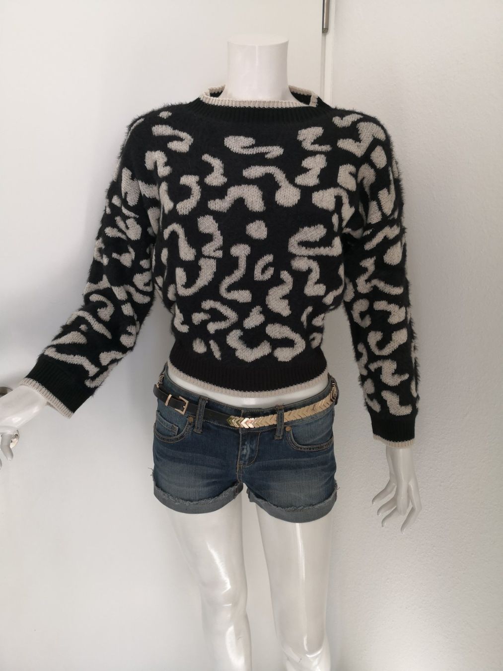 Zara Maglioni & Felpe: 🤩ZARA PULLOVER SCHWARZ-WEISS MUSTER NEU – Nuovo (secondo la descrizione) da Olten venduto da Naja-Twins-Twins 7
