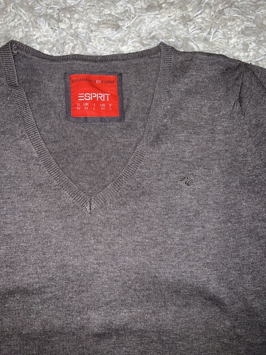 Esprit Pullover & Sweatshirts: Esprit V-Neck Sweater - Size M - Dark Gray – Neu (gemäss Beschreibung) aus Herrliberg von jes_ytm2 2