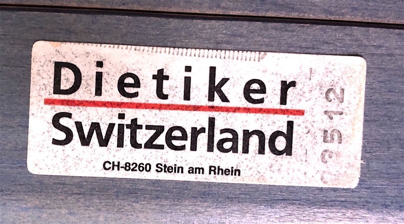 Dietiker Sedie: Stühle Dietiker Quadro Holz – Usato da Kerns venduto da machbar-247 7