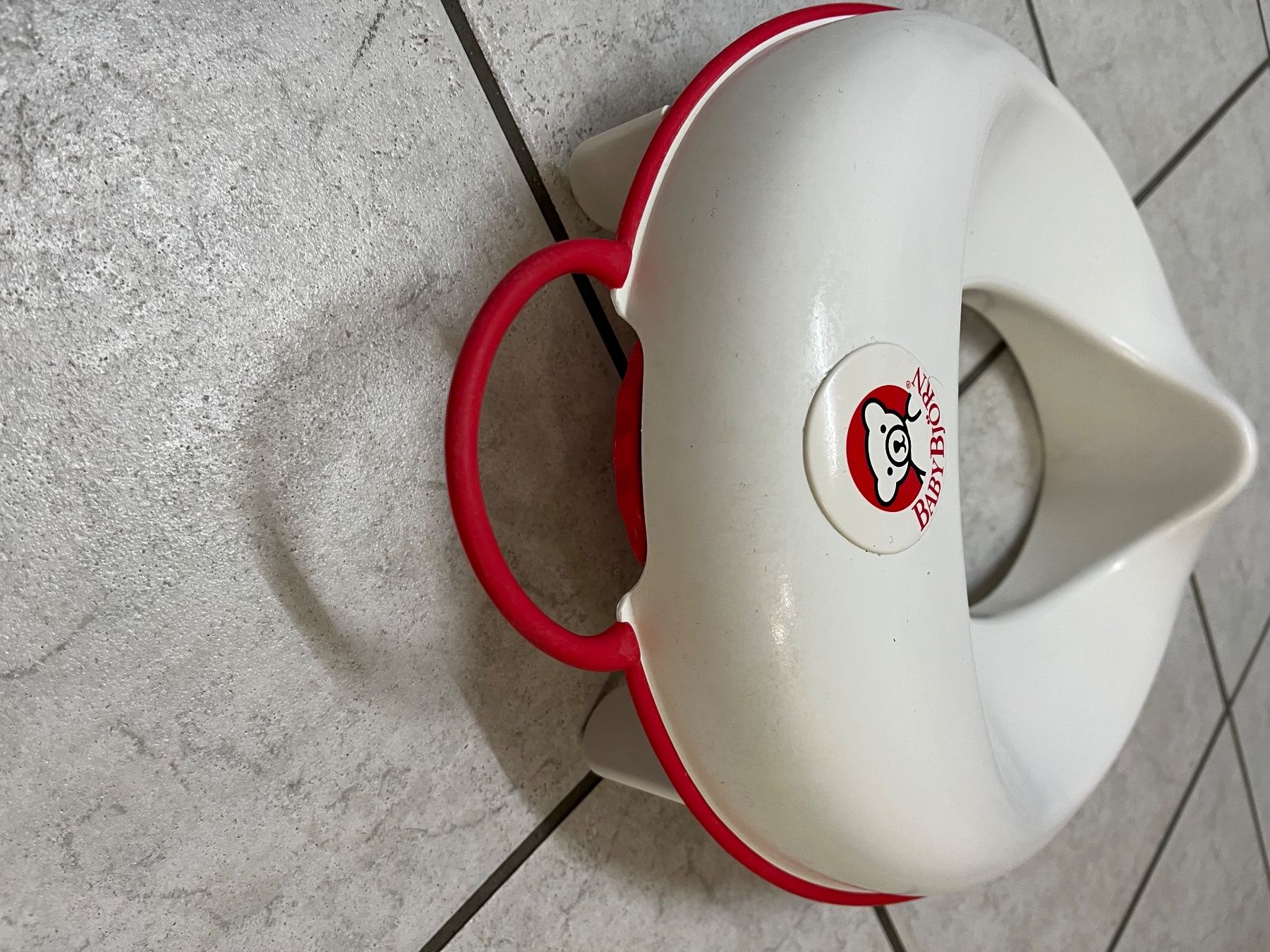 WC: WC Ring einklemmbar – Usato da Unterlunkhofen venduto da FadigerFaden 2