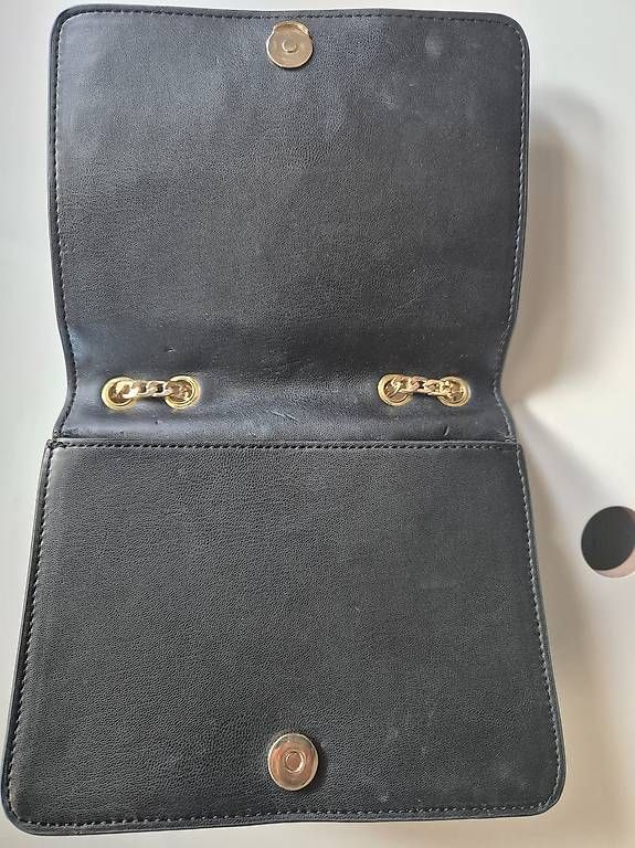 Borse da donna: Love Moschino Tasche  – Usato da Zürich venduto da win_pr5k 3