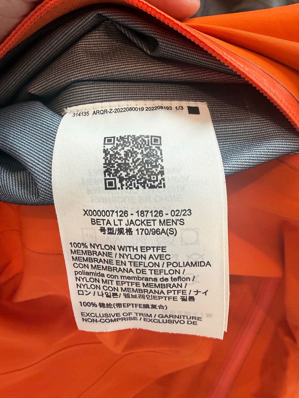 Arcteryx Giacche: Arcteryx Beta LT Jacke – Nuovo (secondo la descrizione) da Zürich venduto da fra_6fph 3