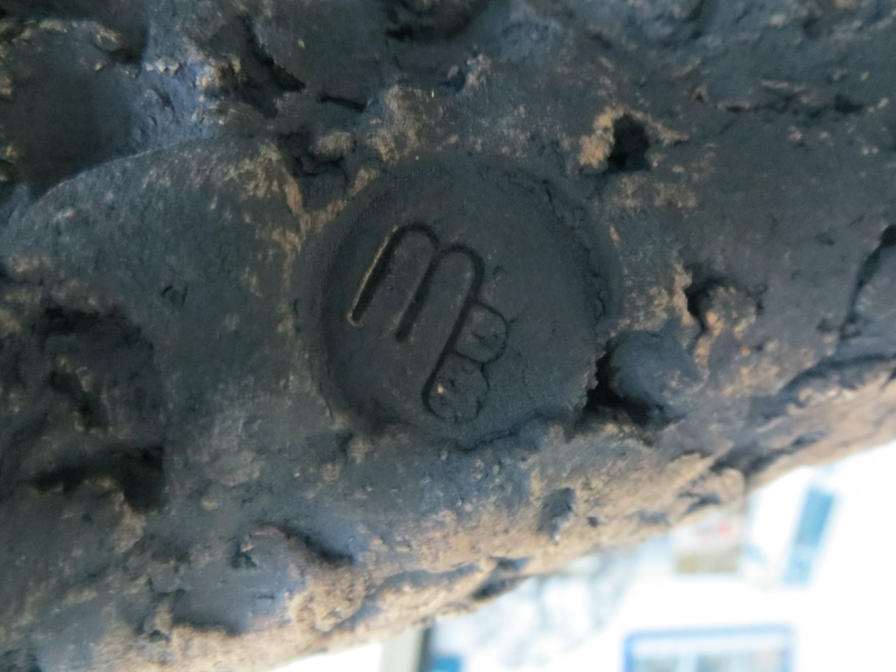 Skulpturen & Statuen: Tonskulptur eines Büffel, Handgefertigtes Stück von "mb" – Gebraucht aus Allenwinden von Elbruba 4